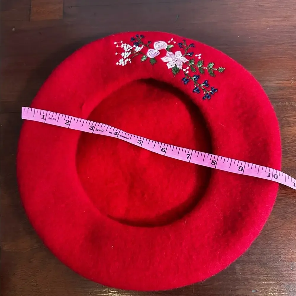 Red Beret Floral Embroidered Wool Hat French Accessory Trendy Retro
